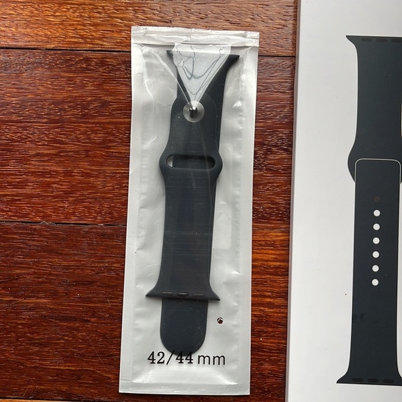 APPLE | Sport Apple Watch Band in Black Unisex - Picture 3 of 4